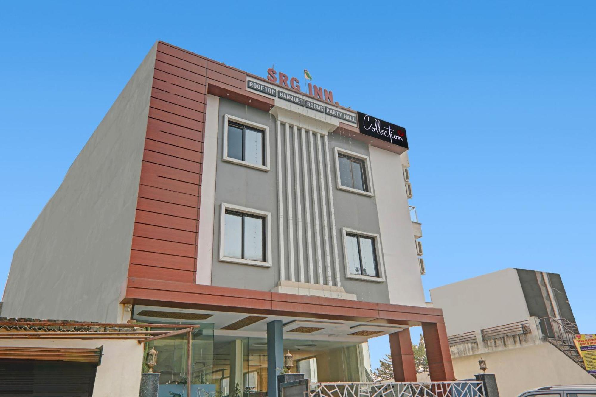 Collection O Srg Hotel Chinhat ภายนอก รูปภาพ
