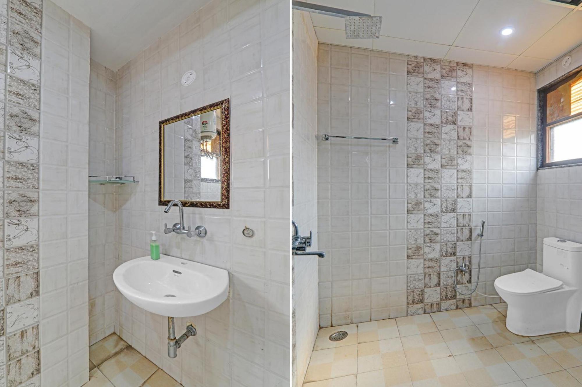 Collection O Srg Hotel Chinhat ภายนอก รูปภาพ